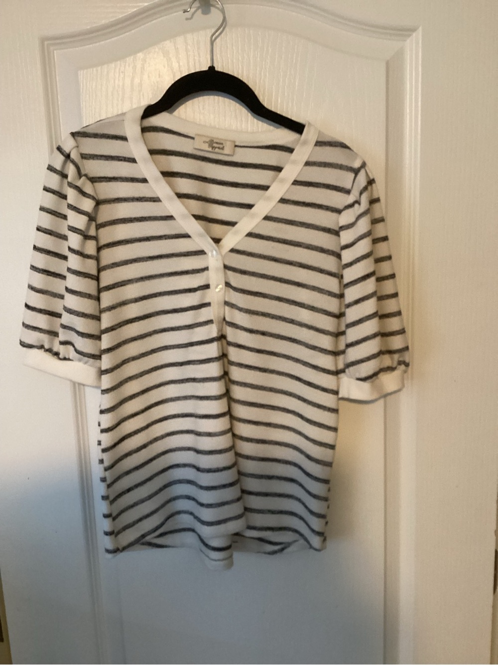 Beacon Striped Short Sleeve Knit Top - White & Gray